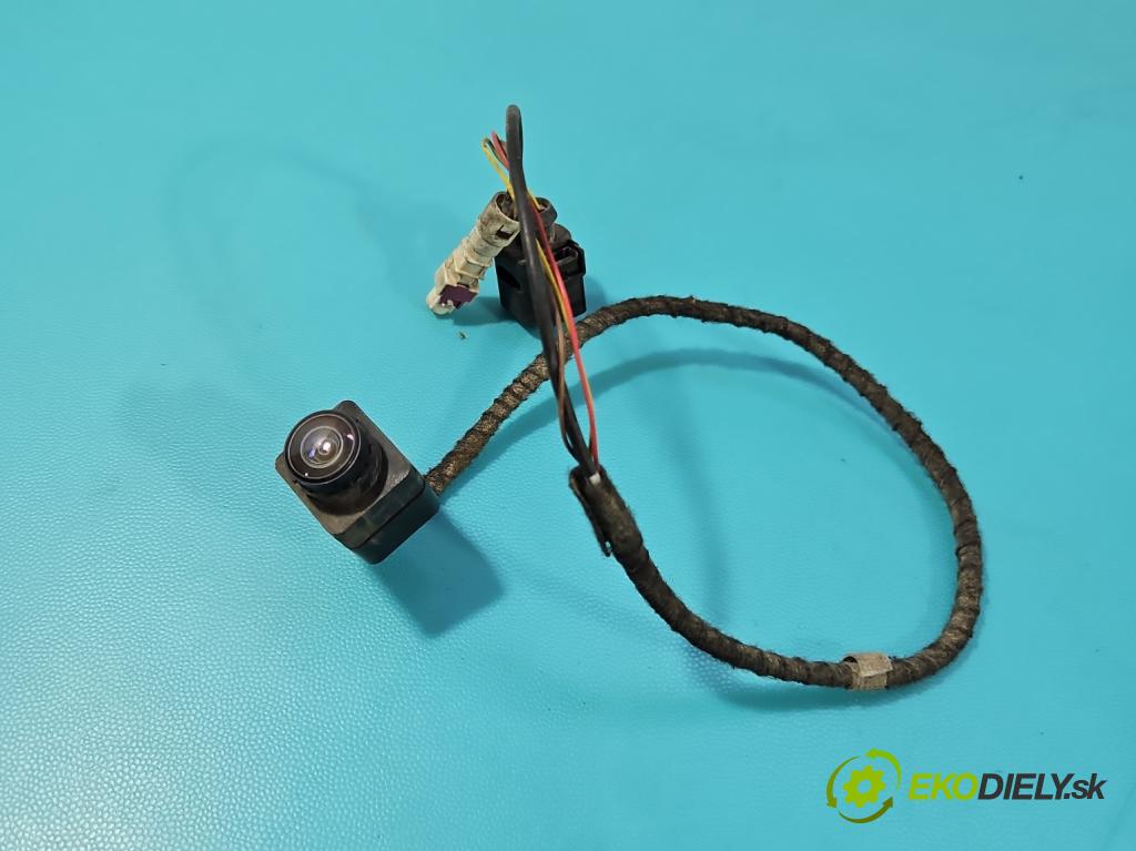 Seat Leon III 2012-2020 2.0 tdi 150 HP manual 110 kW 1968 cm3 5- Kamera cúvania 3Q0980121H