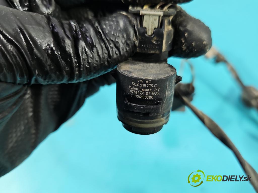 Seat Leon III 2012-2020 2.0 tdi 150 HP manual 110 kW 1968 cm3 5- snímač parkovaní: 5F9971194