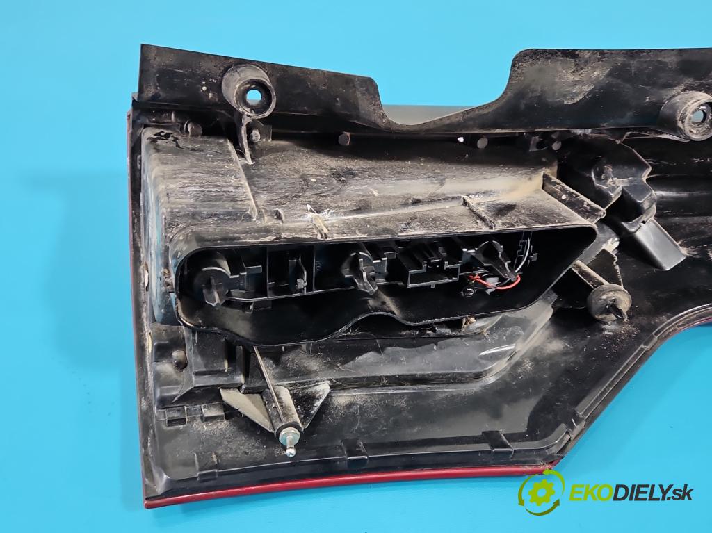 Citroen C4 Grand picasso I 2006-2013 1.8 16V EW7AF 125 hp manual 92 kW 1749 cm3 5- světlo zadní levé blatník: