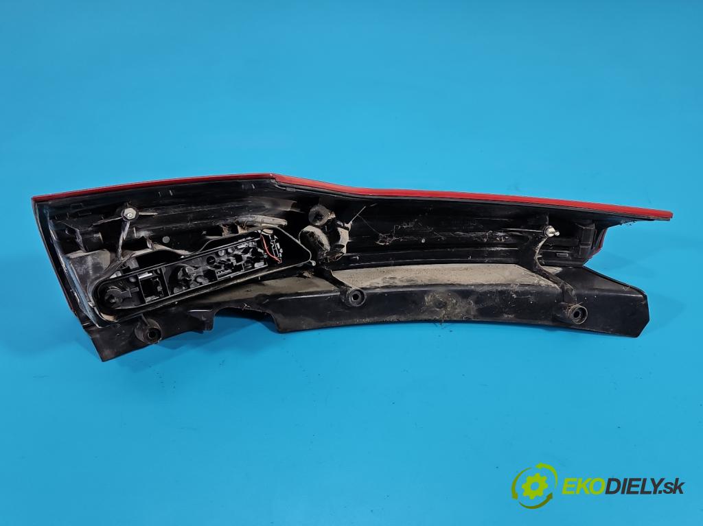 Citroen C4 Grand picasso I 2006-2013 1.8 16V EW7AF 125 HP manual 92 kW 1749 cm3 5- svetlo / reflektor zadné pravé 00946602 (Kľučka dverí ostatné)