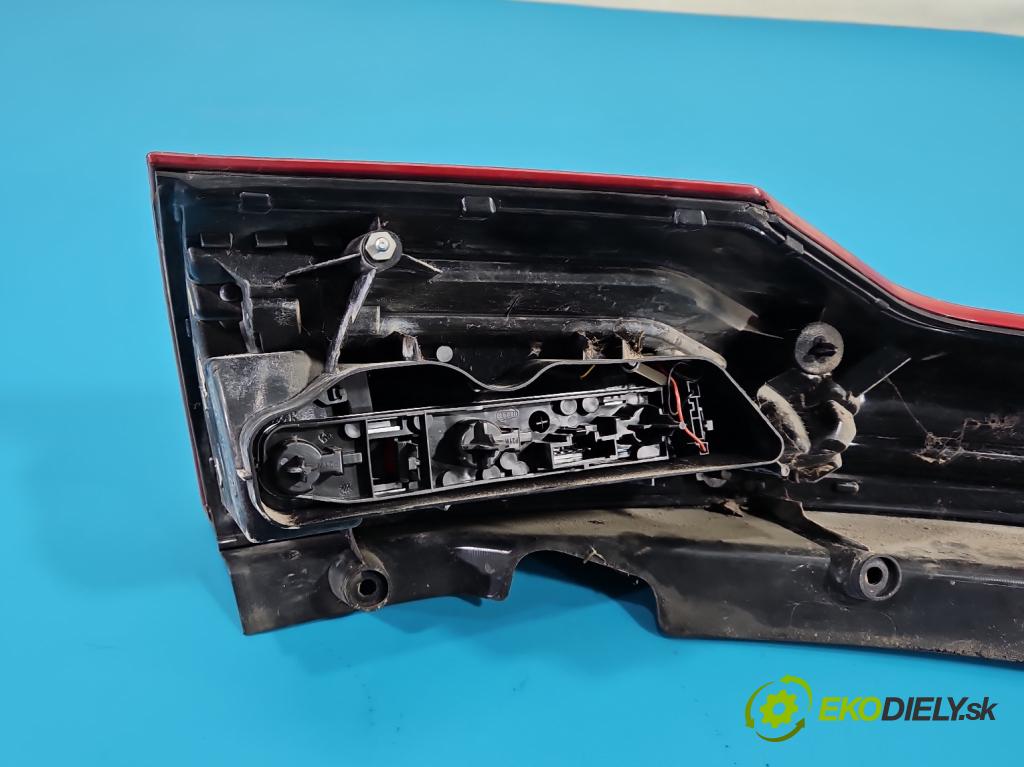 Citroen C4 Grand picasso I 2006-2013 1.8 16V EW7AF 125 HP manual 92 kW 1749 cm3 5- svetlo / reflektor zadné pravé 00946602 (Kľučka dverí ostatné)