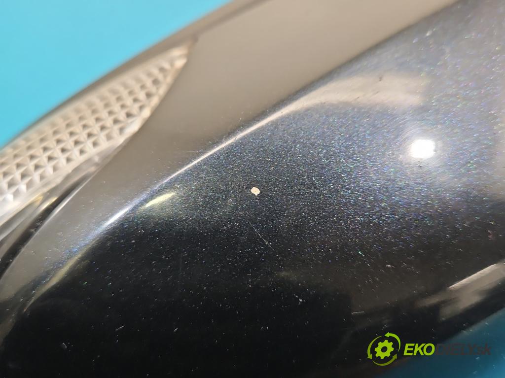 Toyota Verso 2009-2018 2.0 D4D 125 HP manual 92 kW 1998 cm3 5- zrkadlo ľavé  (Kľučka dverí ostatné)