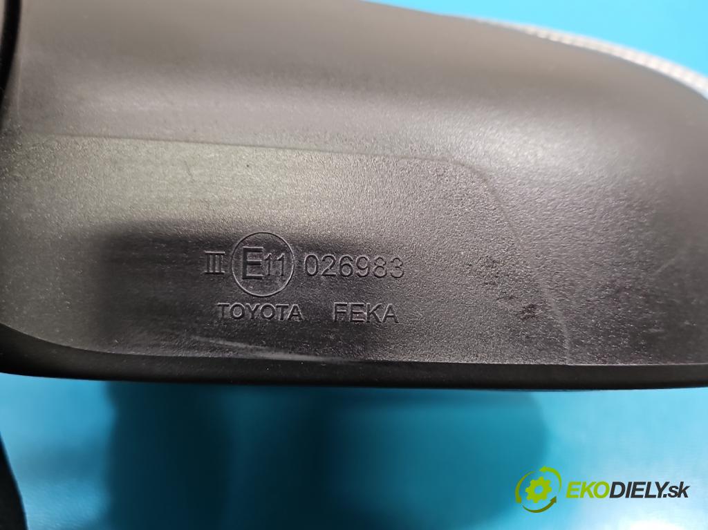 Toyota Verso 2009-2018 2.0 D4D 125 HP manual 92 kW 1998 cm3 5- zrkadlo ľavé  (Kľučka dverí ostatné)