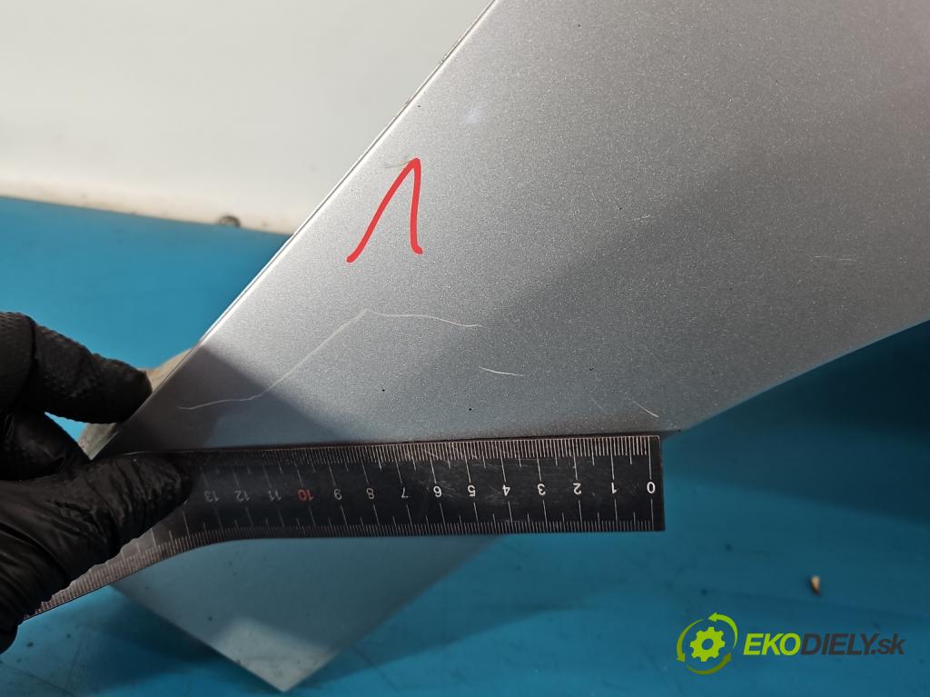 Renault Scenic III 2009-2016 1.5 dci 106 HP manual 78 kW 1461 cm3 5- blatník predné pravý  (Kľučka dverí ostatné)