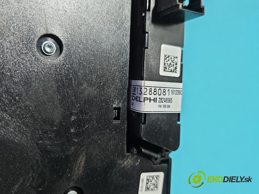 Opel Astra IV 2009-2015 1.4 T 140 HP manual 103 kW 1364 cm3 4- Radio originál 13444592