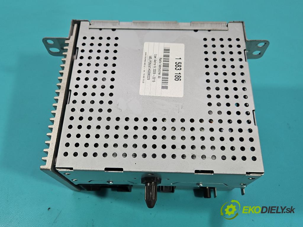 Opel Astra IV 2009-2015 1.4 T 140 HP manual 103 kW 1364 cm3 4- Radio originál 13444592