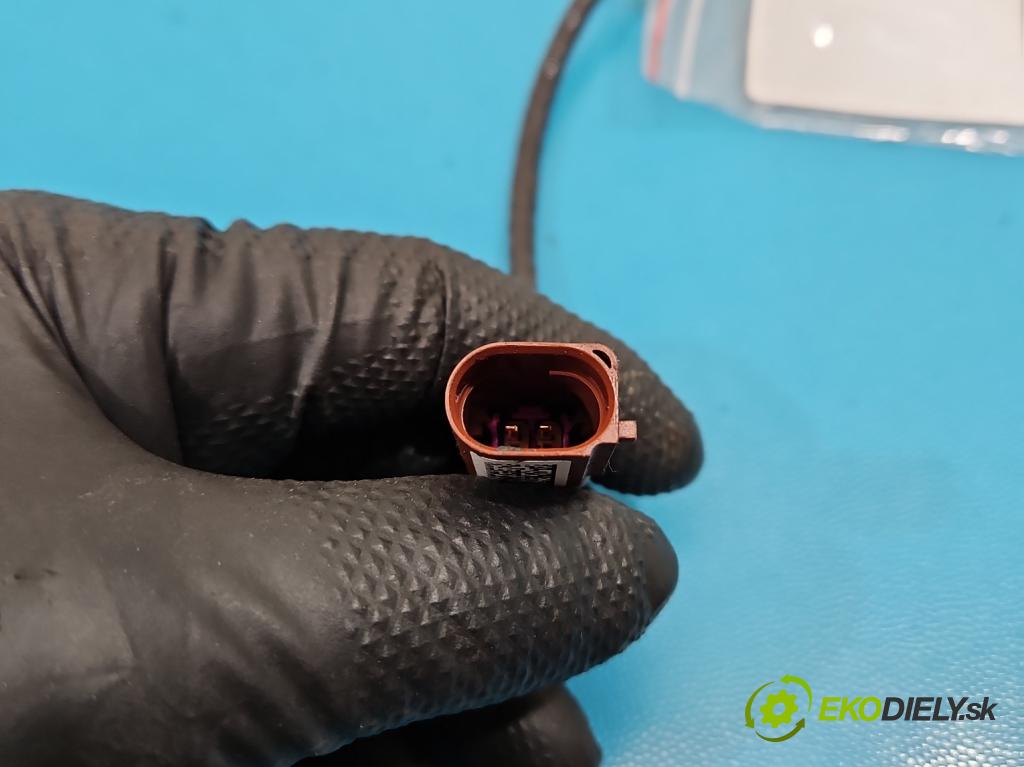 Skoda Octavia IV 2019- 2.0 tdi 116 HP manual 85 kW 1968 cm3 5- snímač teploty: výfukové 05L906088F (Snímač)