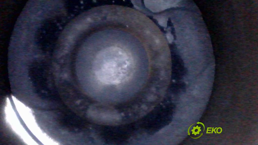 Toyota Verso 2009-2018 2.0 D4D 125 HP manual 92 kW 1998 cm3 5- motor diesla 1AD