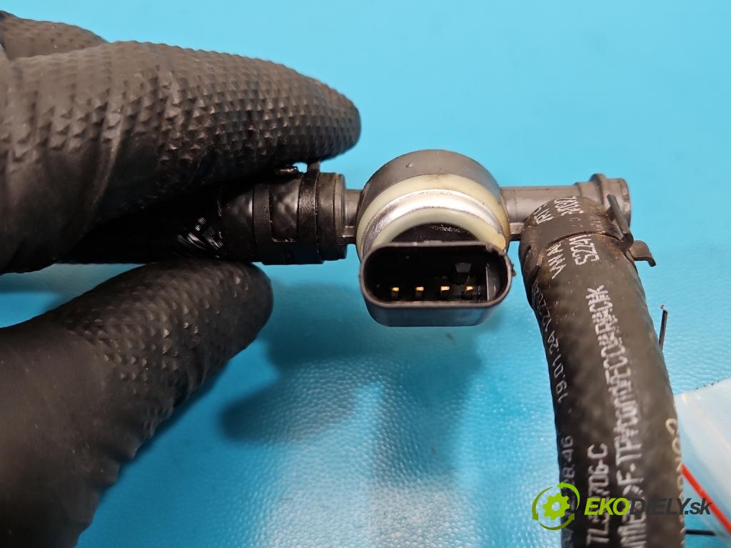 Skoda Octavia IV 2019- 2.0 tdi 116 HP manual 85 kW 1968 cm3 5- rúrka palivovy 5WA130307F