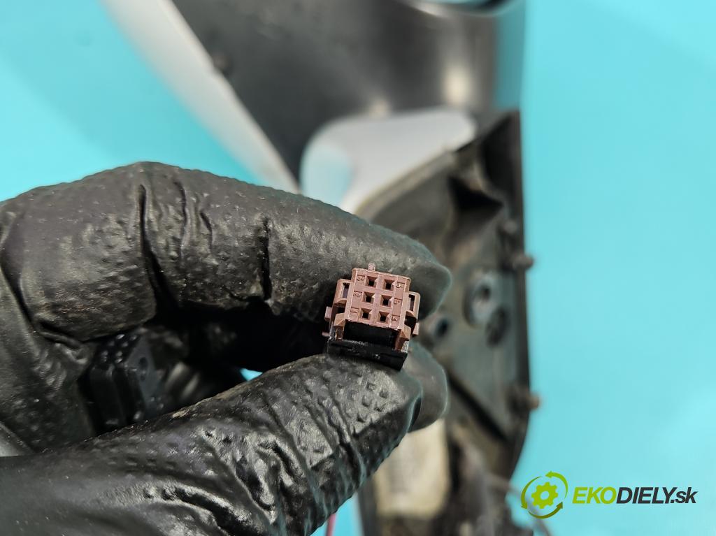 Peugeot 807 2002-2014 2.0 hdi 136hp manual 100 kW 1997 cm3 5- zpětné zrcátko levé  (Klika dveří ostatní)