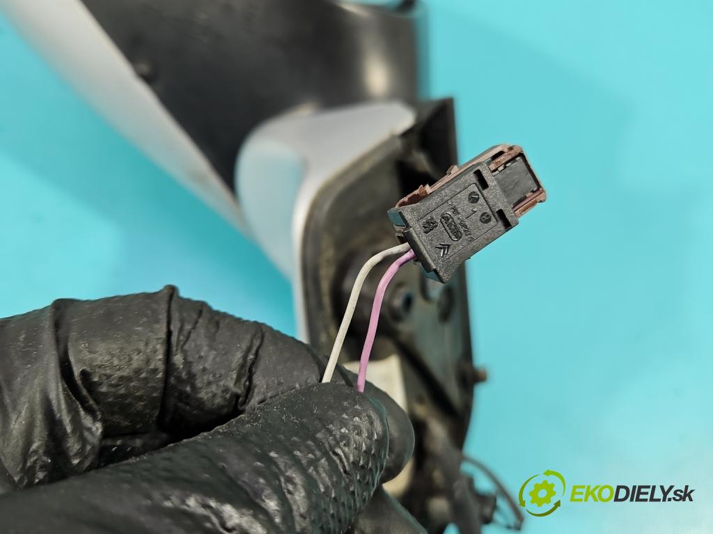 Peugeot 807 2002-2014 2.0 hdi 136hp manual 100 kW 1997 cm3 5- zpětné zrcátko levé  (Klika dveří ostatní)