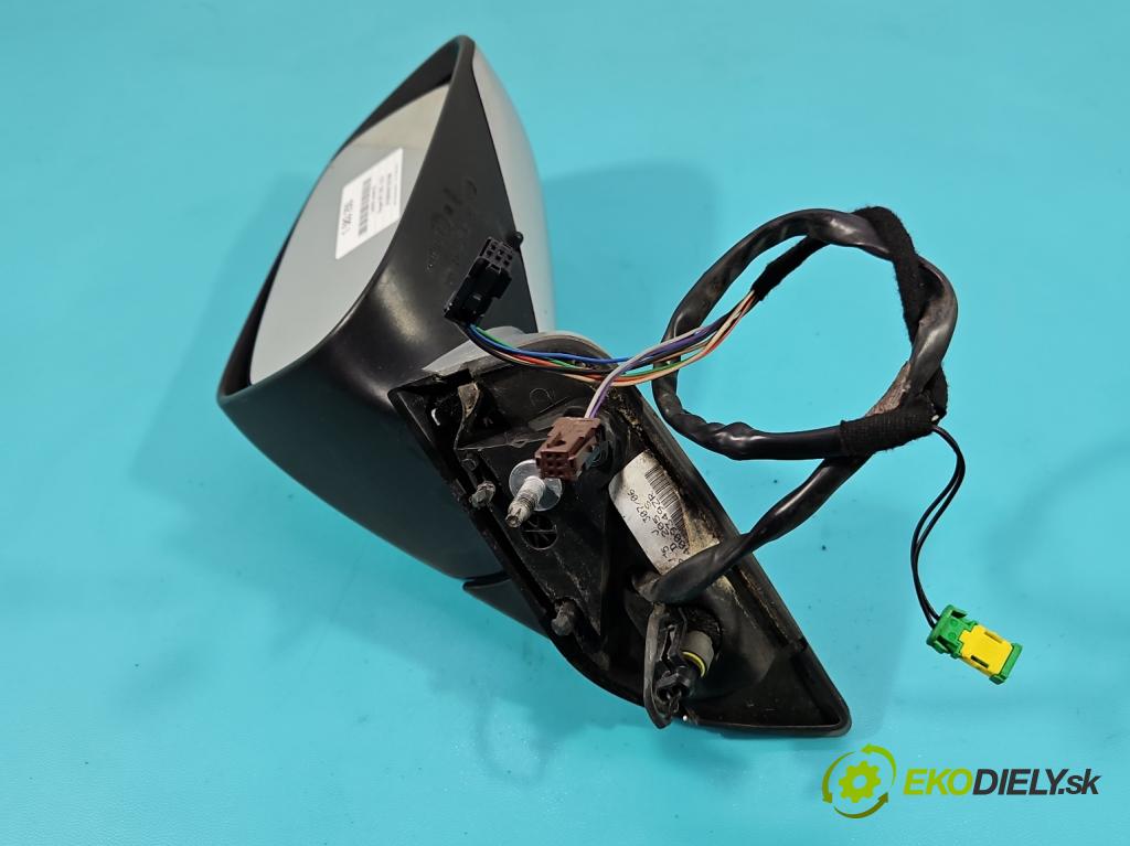 Peugeot 807 2002-2014 2.0 hdi 136hp manual 100 kW 1997 cm3 5- zpětné zrcátko pravé  (Klika dveří ostatní)