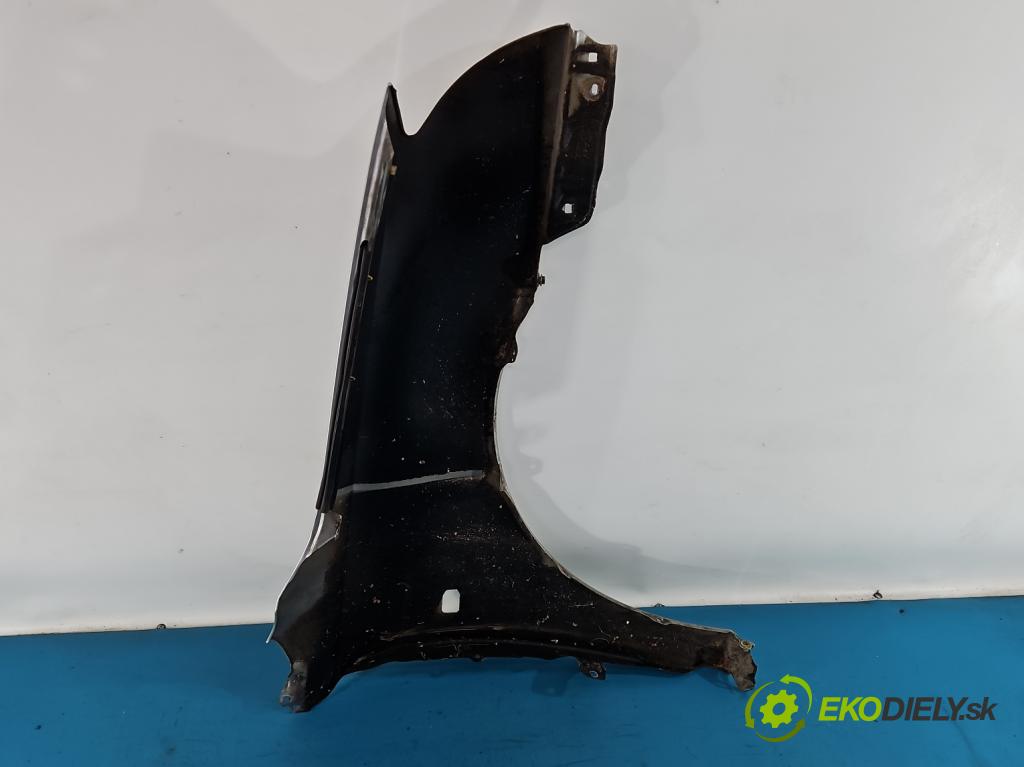 Toyota Avensis II T25 2003-2008 2.2 D-CAT 177 HP manual 130 kW 2231 cm3 5- blatník predné ľavý  (Blatník predný ľavý)