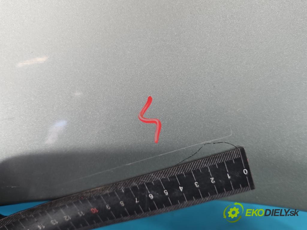 Toyota Avensis II T25 2003-2008 2.2 D-CAT 177 HP manual 130 kW 2231 cm3 5- blatník predné ľavý  (Blatník predný ľavý)