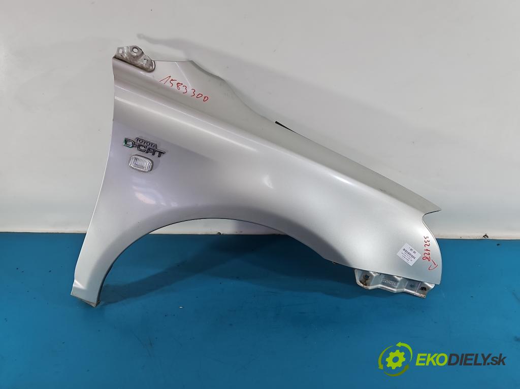 Toyota Avensis II T25 2003-2008 2.2 D-CAT 177 hp manual 130 kW 2231 cm3 5- blatnik přední pravý  (Klika dveří ostatní)