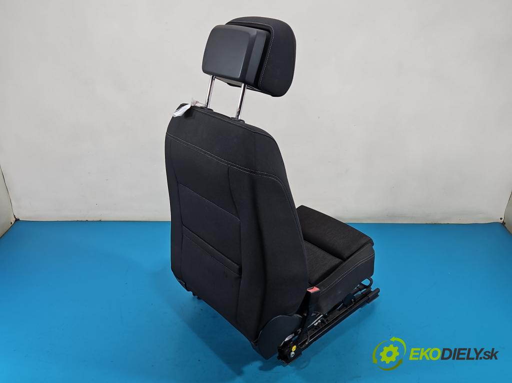 Vw Passat B8 2014 - 2.0 TDI 150 HP automatic 110 kW 1968 cm3 5- Sedačka ľavý  (Sedadlo)