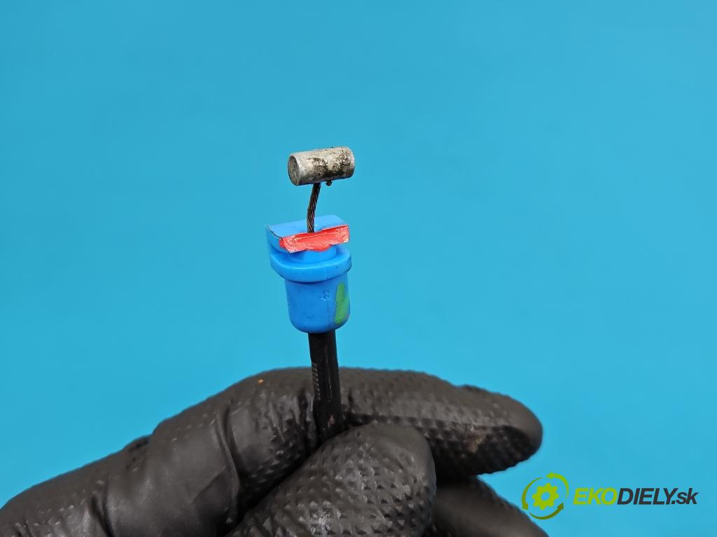 Citroen C4 Grand picasso I 2006-2013 1.8 16V EW7AF 125 HP manual 92 kW 1749 cm3 5- zámok predné ľavý 24087158