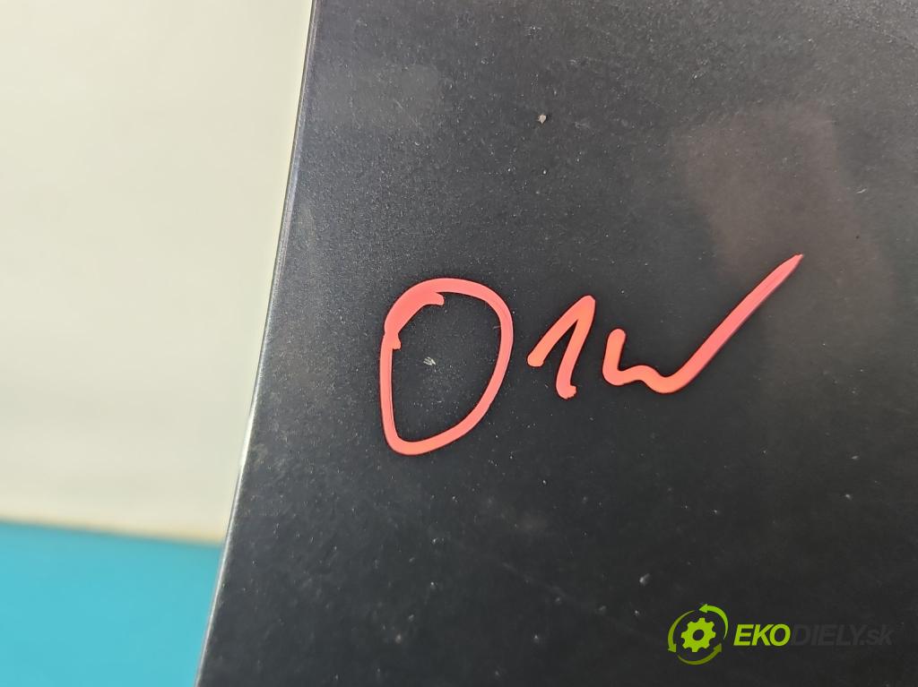 Bmw 5 E39 1996-2003 2.0 R6 150 HP manual 110 kW 1991 cm3 4- blatník predné pravý  (Kľučka dverí ostatné)