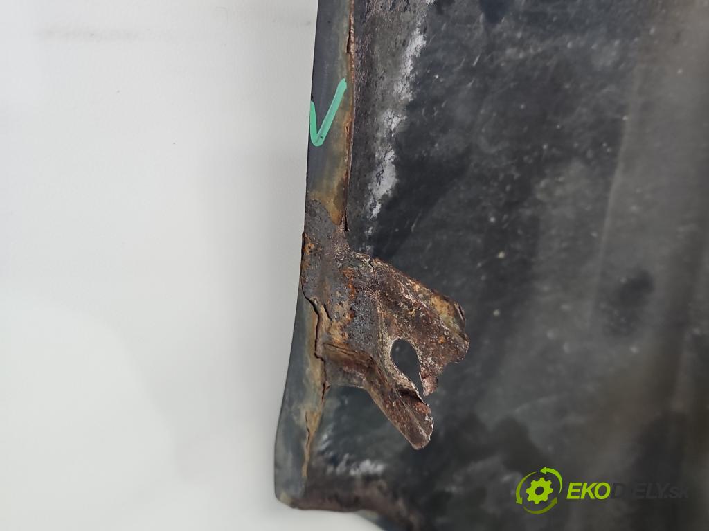 Bmw 5 E39 1996-2003 2.0 R6 150 HP manual 110 kW 1991 cm3 4- blatník predné pravý  (Kľučka dverí ostatné)