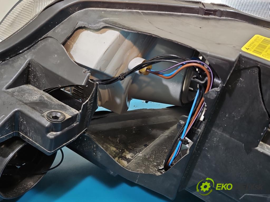 Skoda Yeti 2009-2017 2.0d 170 HP manual 125 kW 1968 cm3 5- Reflektor: pravý 130702342200 (Svetlo predné pravé)