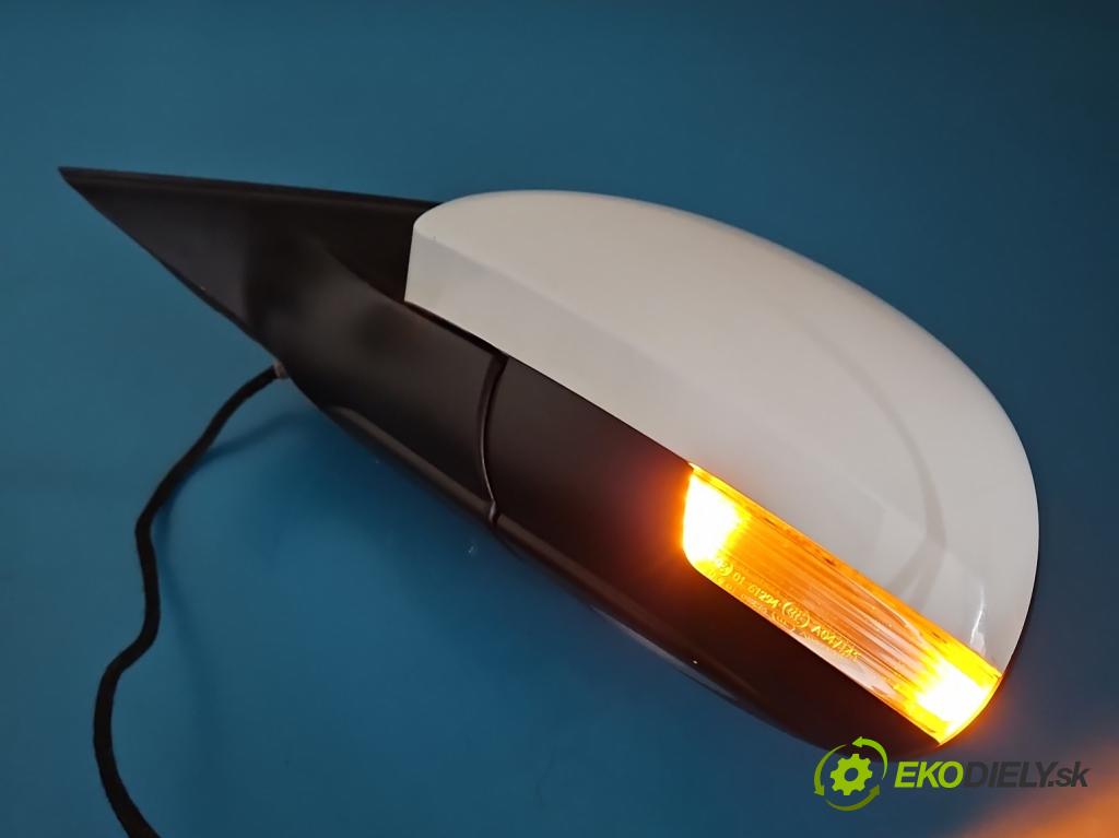 Skoda Yeti 2009-2017 2.0d 170 hp manual 125 kW 1968 cm3 5- zpětné zrcátko levé  (Klika dveří ostatní)