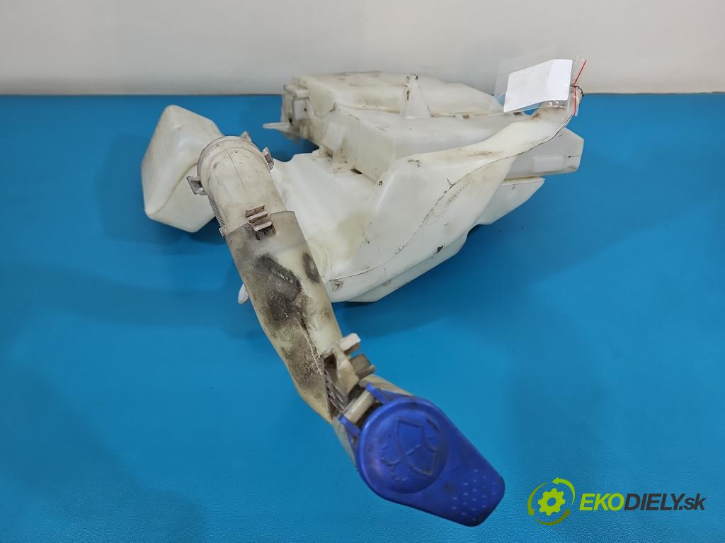 Ford Mondeo Mk4 2007-2014 2.3 16V 160 hp automatic 118 kW 2261 cm3 4- nádržka tekutina: ostřikovačů 6G91-12A659-AB