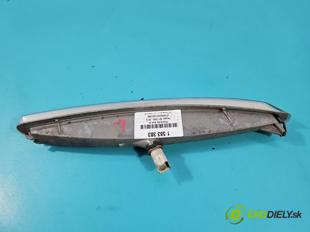 Peugeot 807 2002-2014 2.0 hdi 136 HP manual 100 kW 1997 cm3 5- Parkovisko: ľavé