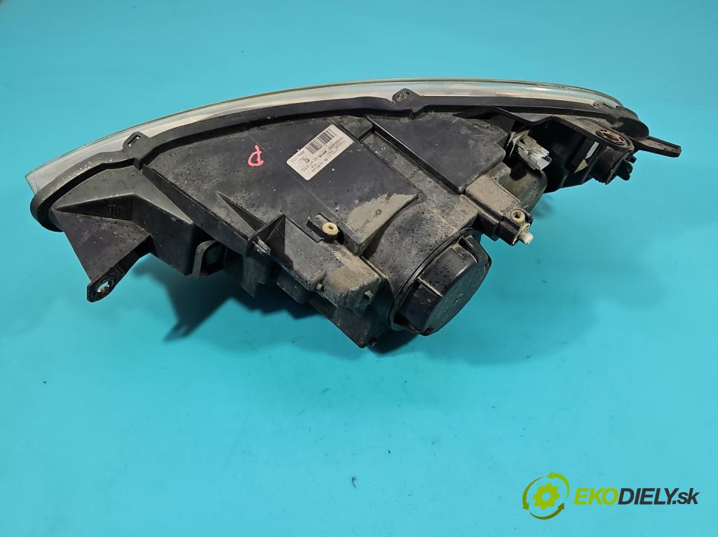 Peugeot 807 2002-2014 2.0 hdi 136 HP manual 100 kW 1997 cm3 5- Reflektor: pravý 1400964280 (Svetlo predné pravé)