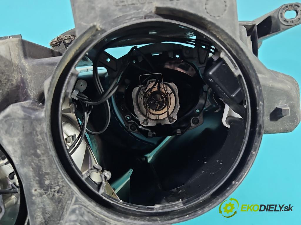 Peugeot 807 2002-2014 2.0 hdi 136 HP manual 100 kW 1997 cm3 5- Reflektor: pravý 1400964280 (Svetlo predné pravé)