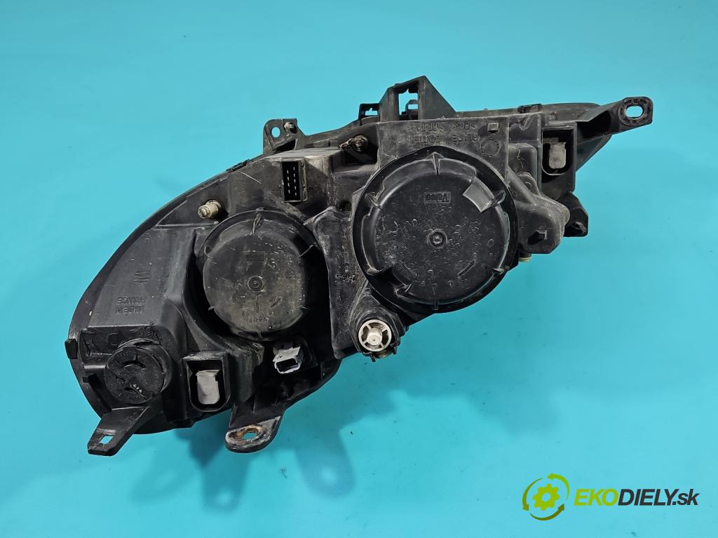 Peugeot 807 2002-2014 2.0 hdi 136 HP manual 100 kW 1997 cm3 5- Reflektor: pravý 1400964280 (Svetlo predné pravé)