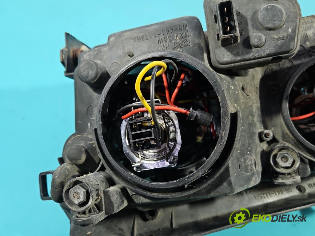 Vw Passat B5 1995-2005 1.9 tdi 110 HP manual 81 kW 1896 cm3 4- Reflektor: pravý  (Svetlo predné pravé)