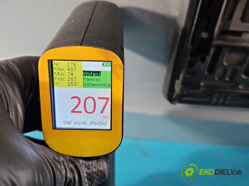 Ford Focus Mk4 2018- 1.0 ecoboost 125 hp manual 92 kW 999 cm3 5- zadní kufrové dveře  (Zadní kapota (kufr))