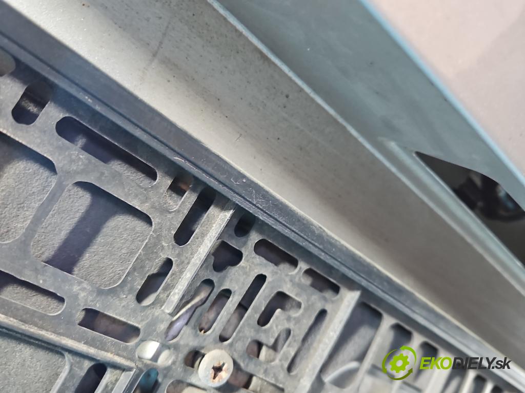 Ford Focus Mk4 2018- 1.0 ecoboost 125 hp manual 92 kW 999 cm3 5- zadní kufrové dveře  (Zadní kapota (kufr))