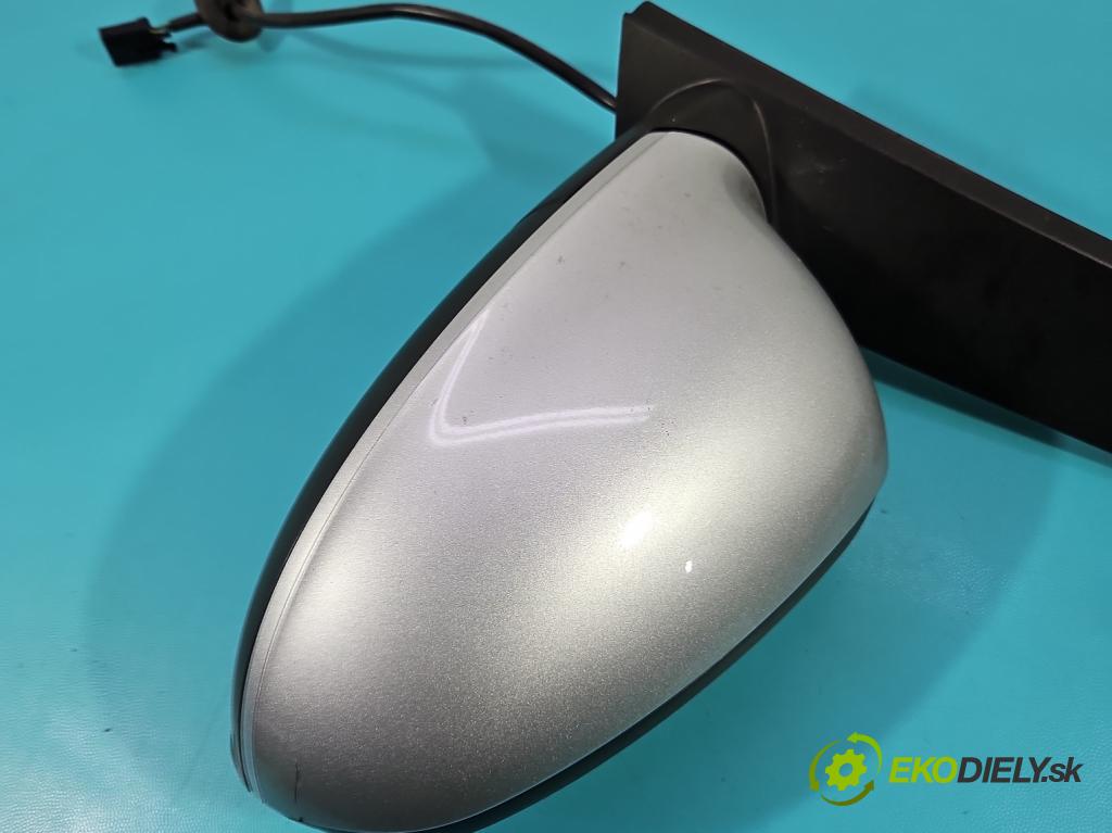 Opel Astra IV 2009-2015 1.4 T 140 hp manual 103 kW 1364 cm3 4- zpětné zrcátko levé  (Klika dveří ostatní)