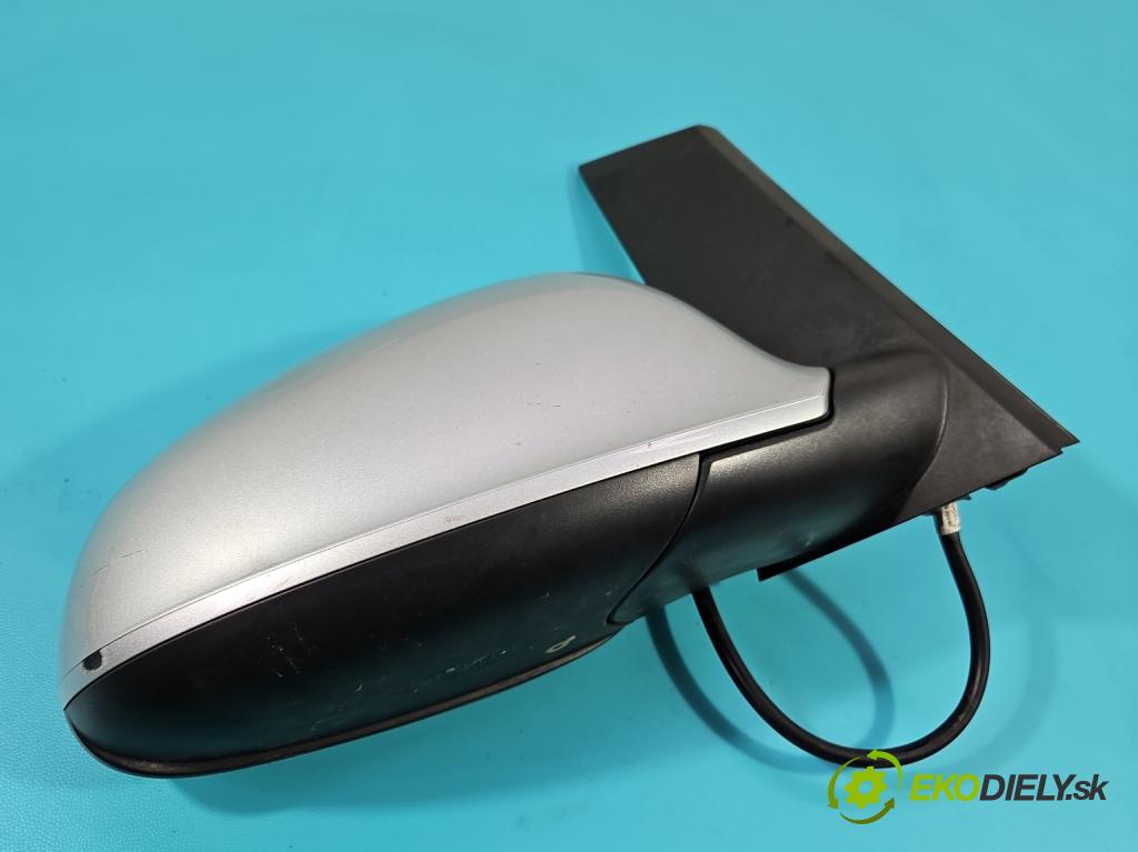 Opel Astra IV 2009-2015 1.4 T 140 hp manual 103 kW 1364 cm3 4- zpětné zrcátko pravé  (Klika dveří ostatní)