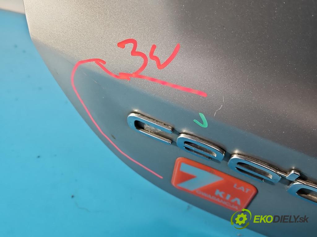 Kia Ceed II 2012-2018 1.6 crdi 128 HP manual 94 kW 1582 cm3 5- zadna kufor  (Kapota zadná (kufor))