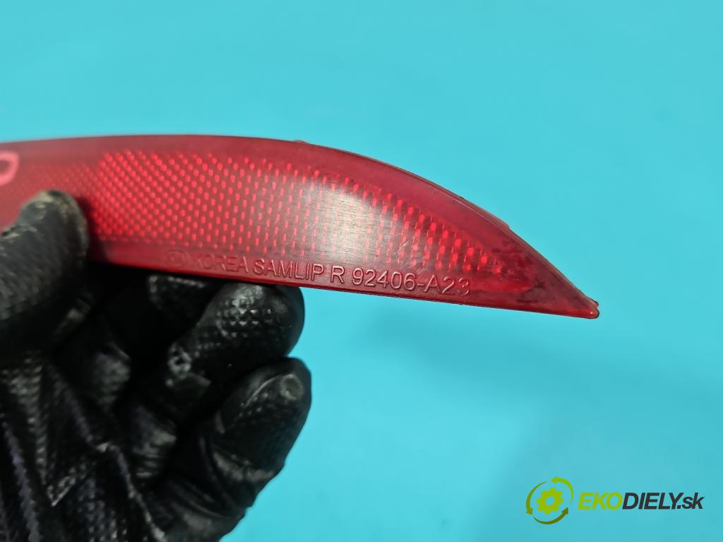 Kia Ceed II 2012-2018 1.6 crdi 128 HP manual 94 kW 1582 cm3 5- Odraz: 92406-A23