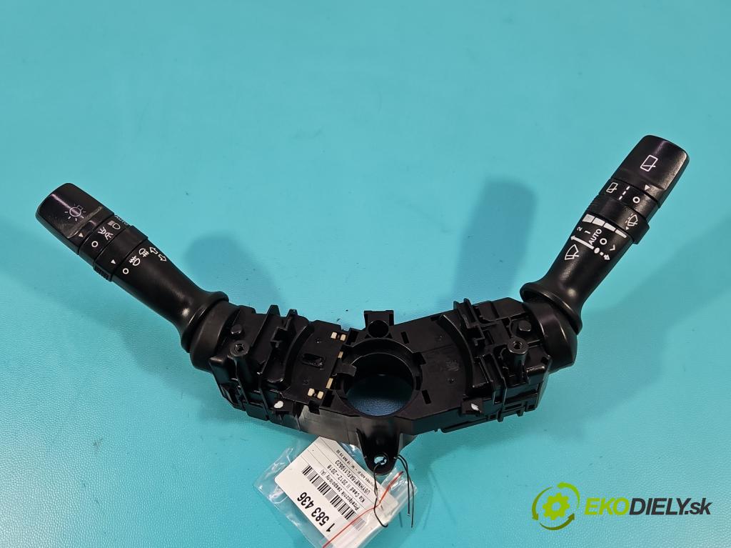 Kia Ceed II 2012-2018 1.6 crdi 128 HP manual 94 kW 1582 cm3 5- prepínač komplex: 93420-2Y660 (Prepínacie páčky pod volantom)