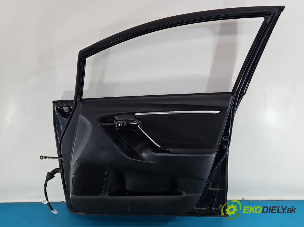 Toyota Verso 2009-2018 2.0 D4D 125 HP manual 92 kW 1998 cm3 5- dvere predné pravé  (Kľučka dverí ostatné)