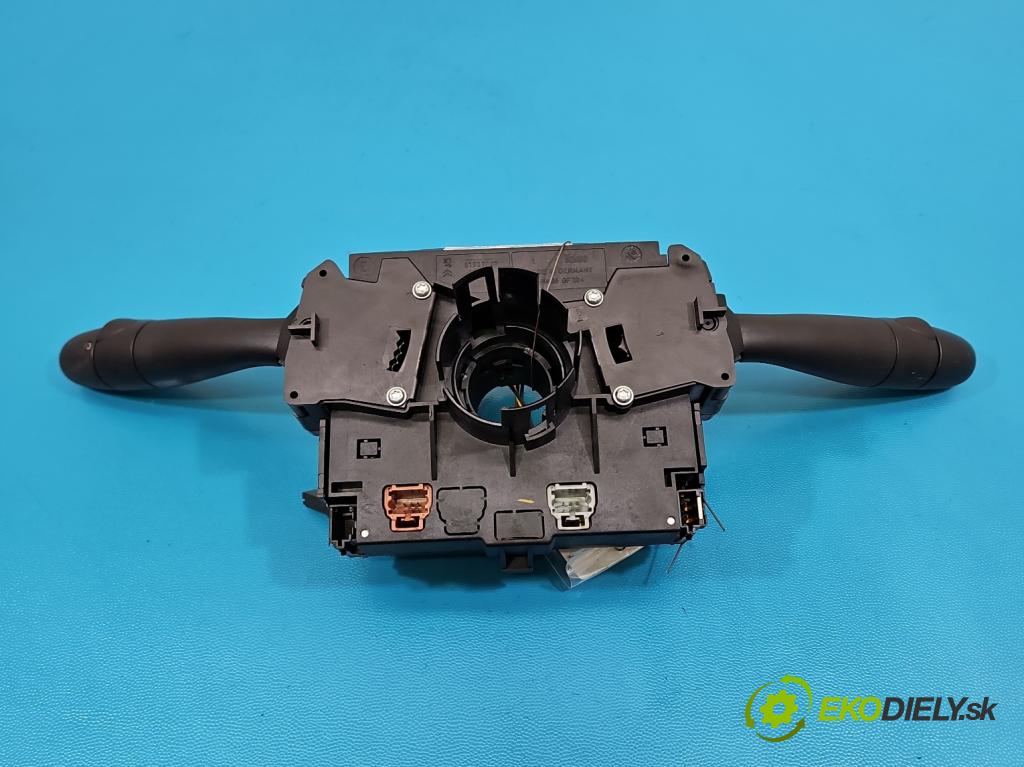 Citroen C2 1.1 8V 60 HP manual 44 kW 1124 cm3 3- prepínač komplex: 96576771XT (Prepínacie páčky pod volantom)