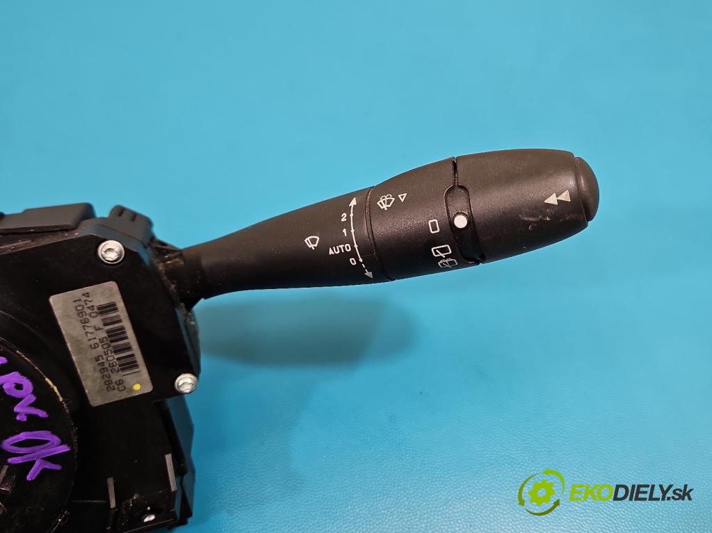 Citroen C2 1.1 8V 60 HP manual 44 kW 1124 cm3 3- prepínač komplex: 96576771XT (Prepínacie páčky pod volantom)