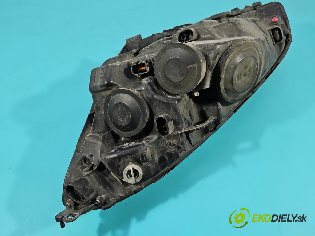 Citroen C4 Grand picasso I 2006-2013 1.8 16V EW7AF 125 HP manual 92 kW 1749 cm3 5- Reflektor: pravý  (Svetlo predné pravé)