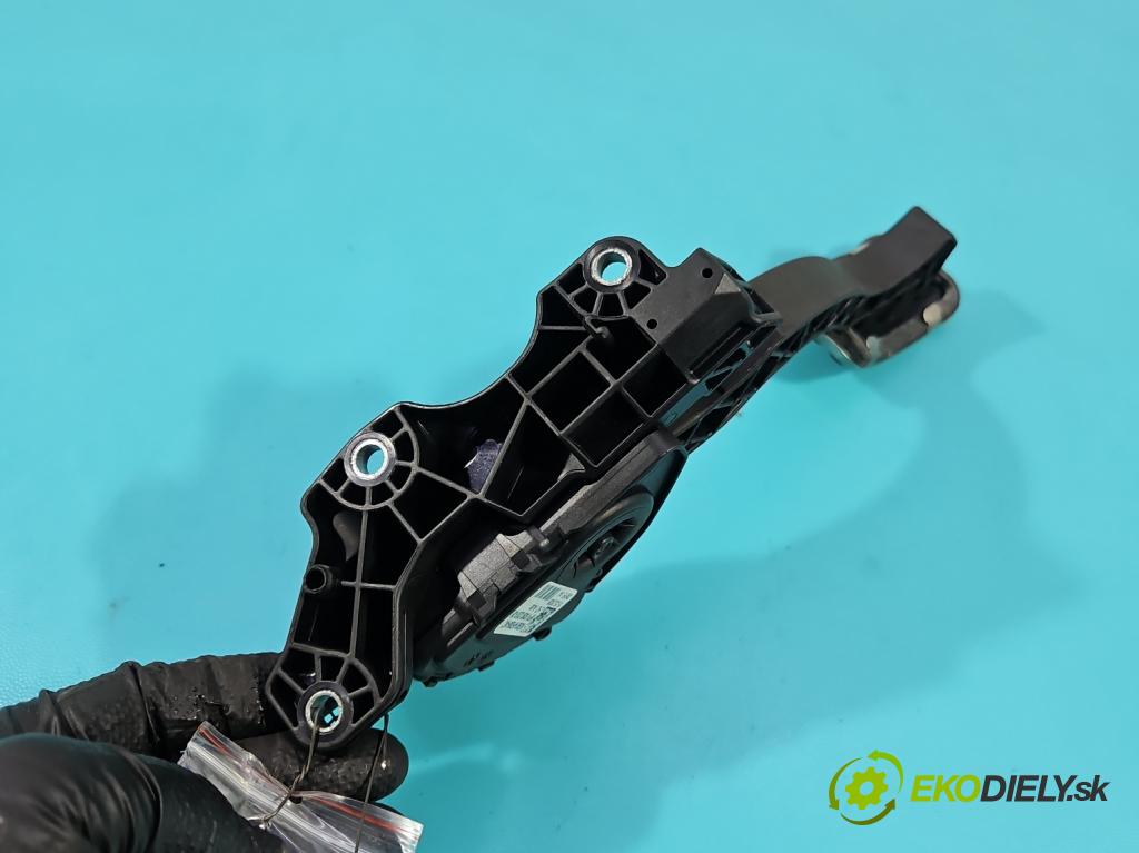 Ford Mondeo Mk4 2007-2014 2.3 16V 160 HP automatic 118 kW 2261 cm3 4- pedal plyn potenciometr: 6G92-9F836-NC