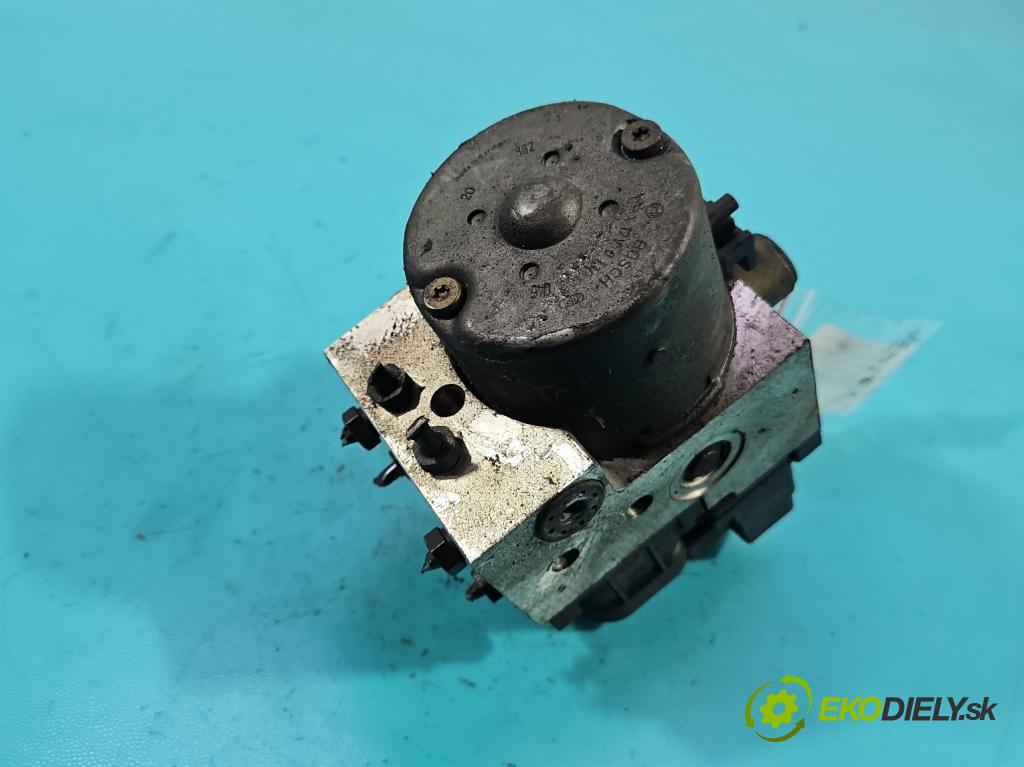 Vw Passat B5 1995-2005 1.9 tdi 110 HP manual 81 kW 1896 cm3 4- čerpadlo abs 0273004281 (Pumpa ABS)