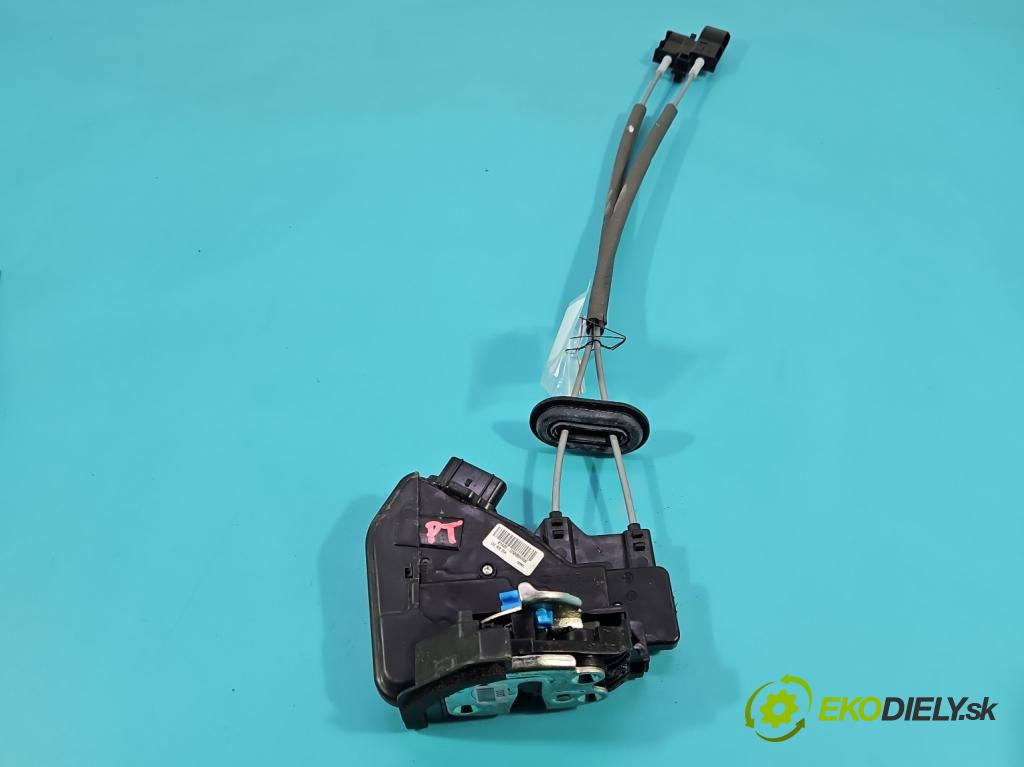 Kia Niro I 2016-2022 1.6 GDI 105 HP automatic 77 kW 1580 cm3 5- zámok zadné pravý 81420-G5000