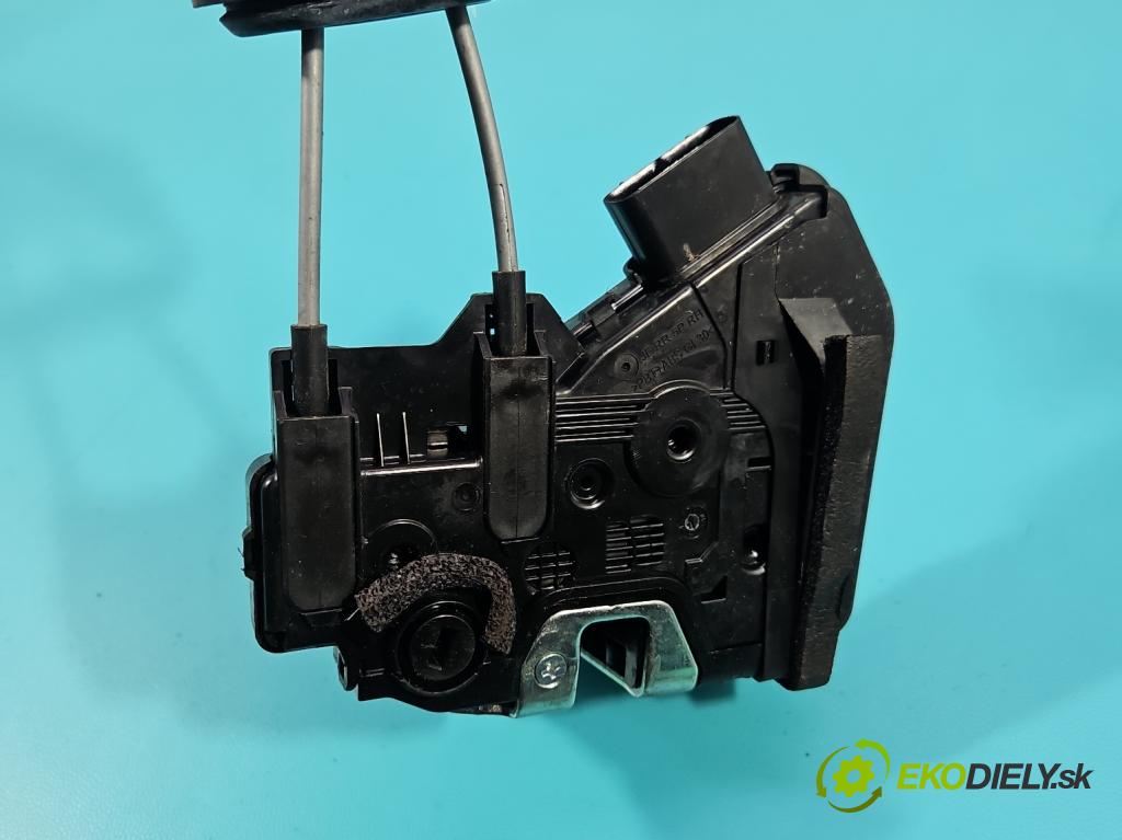 Kia Niro I 2016-2022 1.6 GDI 105 HP automatic 77 kW 1580 cm3 5- zámok zadné pravý 81420-G5000