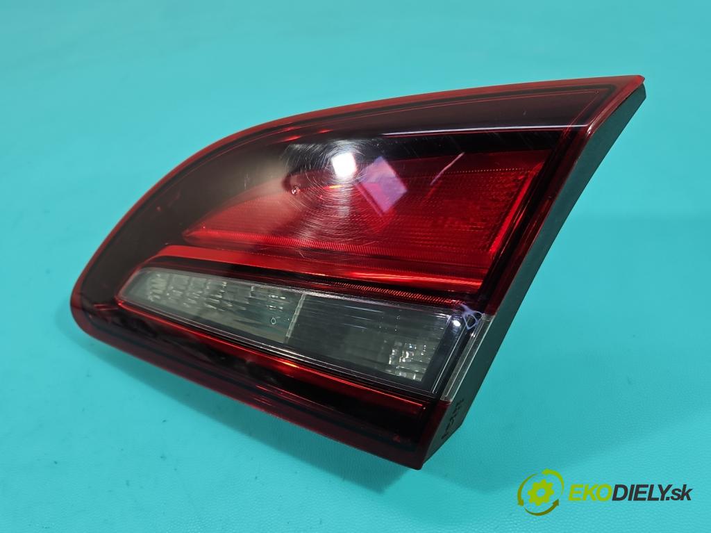 Opel Astra IV 2009-2015 1.4 T 140 HP manual 103 kW 1364 cm3 4- svetlo / reflektor zadné pravé 25870194 (Kľučka dverí ostatné)