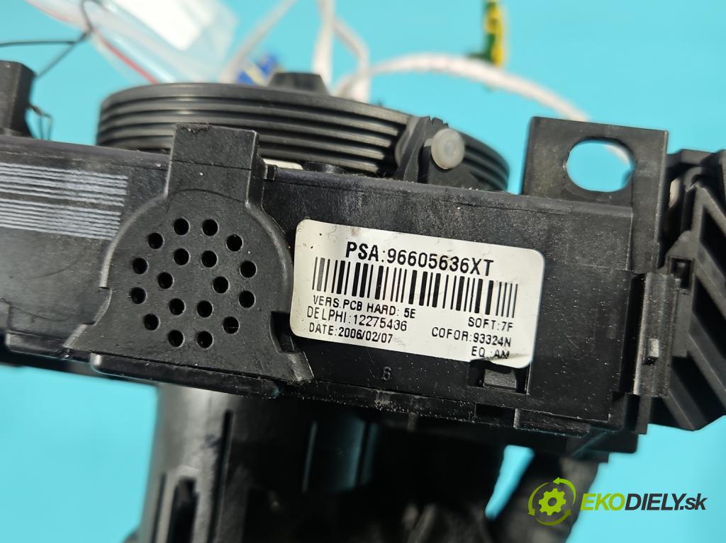 Citroen Xsara Picasso 1.6 hdi 90 HP manual 66 kW 1560 cm3 5- prepínač komplex: 96605636XT (Prepínacie páčky pod volantom)