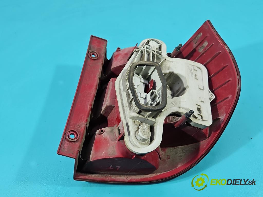 Skoda Yeti 2009-2017 2.0d 170 HP manual 125 kW 1968 cm3 5- svetlo / reflektor zadné ľavé 5L0945095 (Kľučka dverí ostatné)