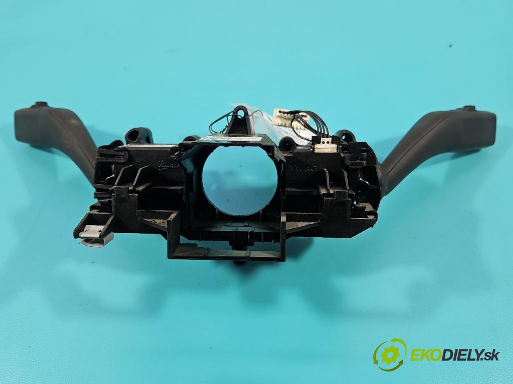 Skoda Yeti 2009-2017 2.0d 170 HP manual 125 kW 1968 cm3 5- prepínač komplex: 5K0953502M (Prepínacie páčky pod volantom)
